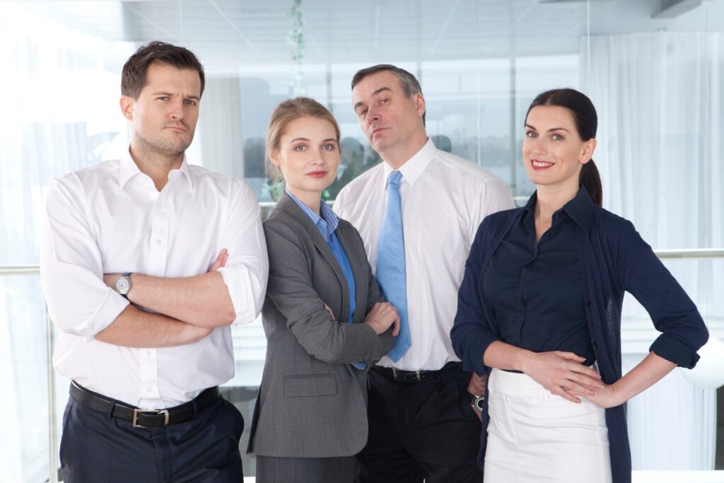 仕事で女を見せるな